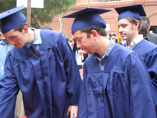 Spring 08 Graduation060